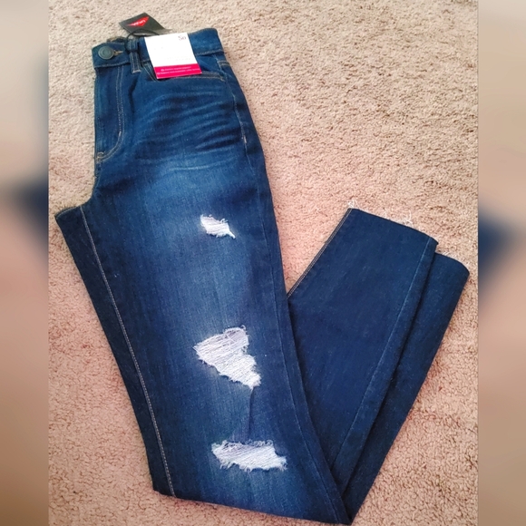 🔥Juniors SO High- Rise Jeggings🔥 - Picture 8 of 8